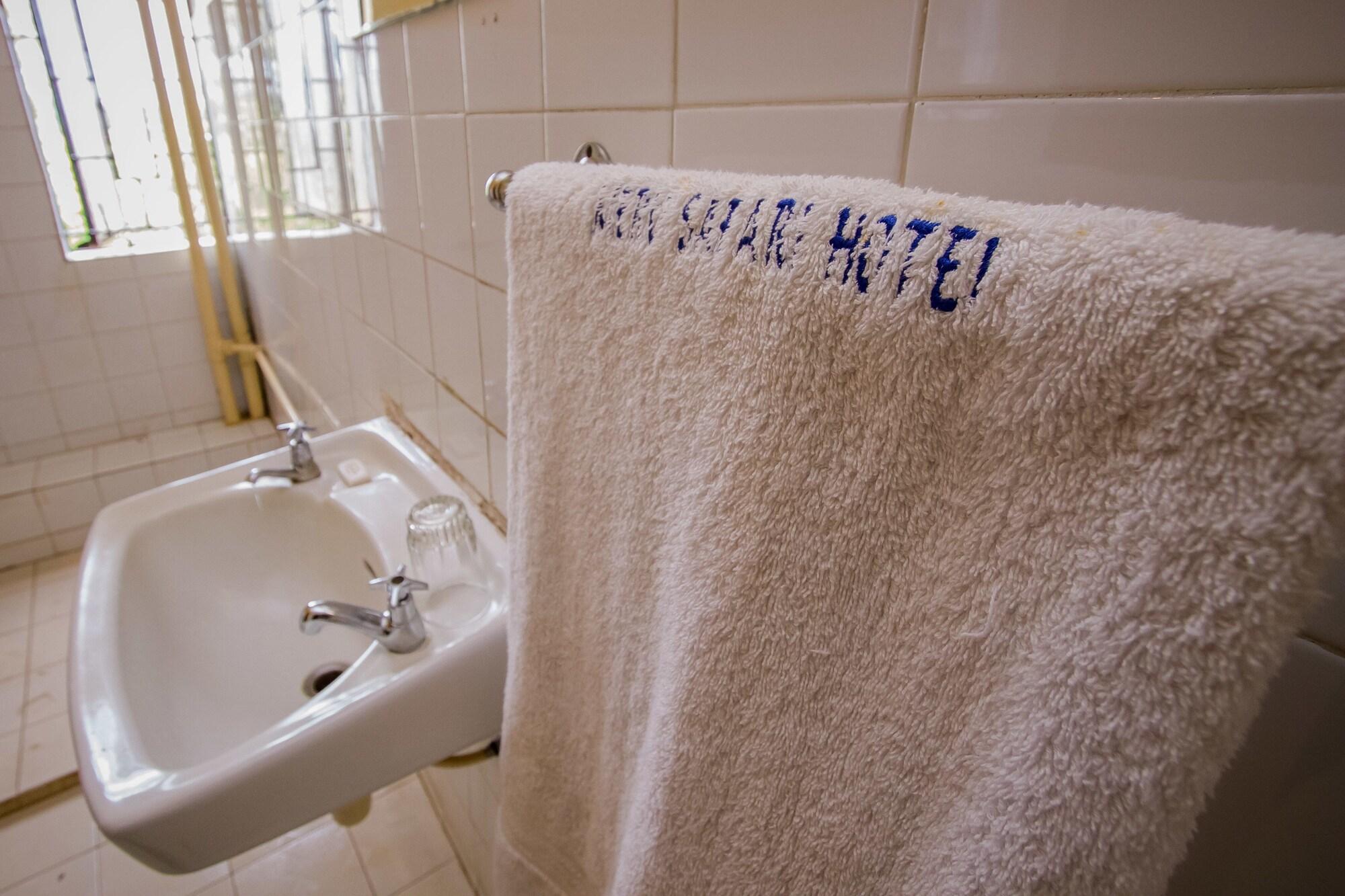 Meru Safari Hotel Екстер'єр фото