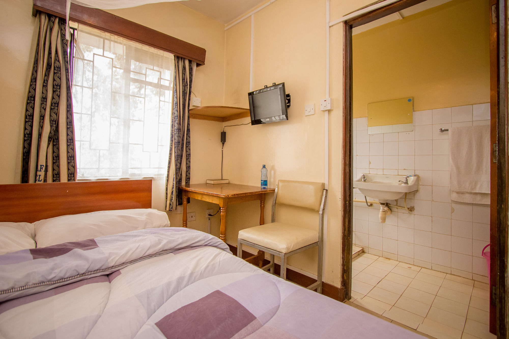 Meru Safari Hotel Екстер'єр фото