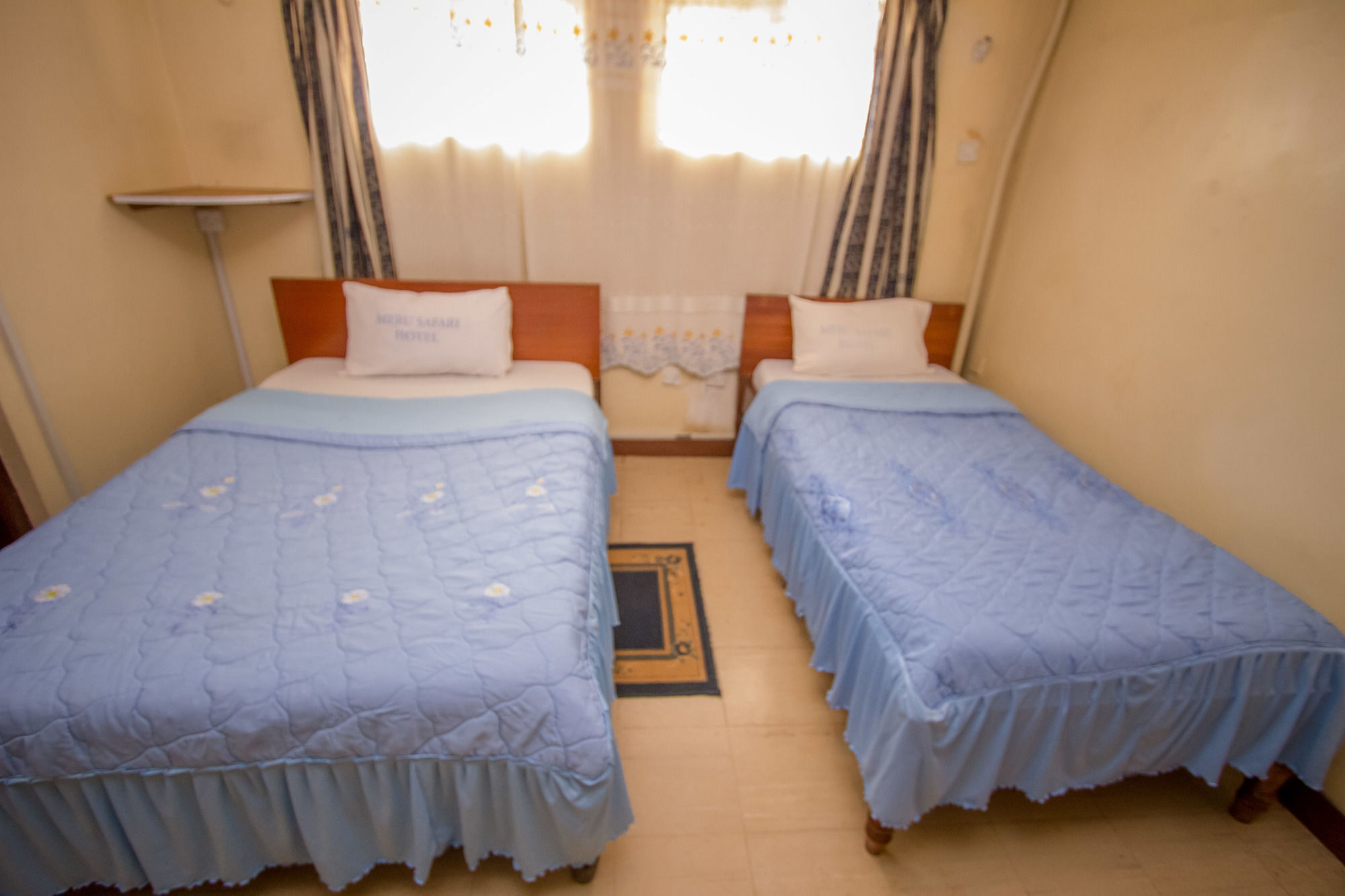 Meru Safari Hotel Екстер'єр фото